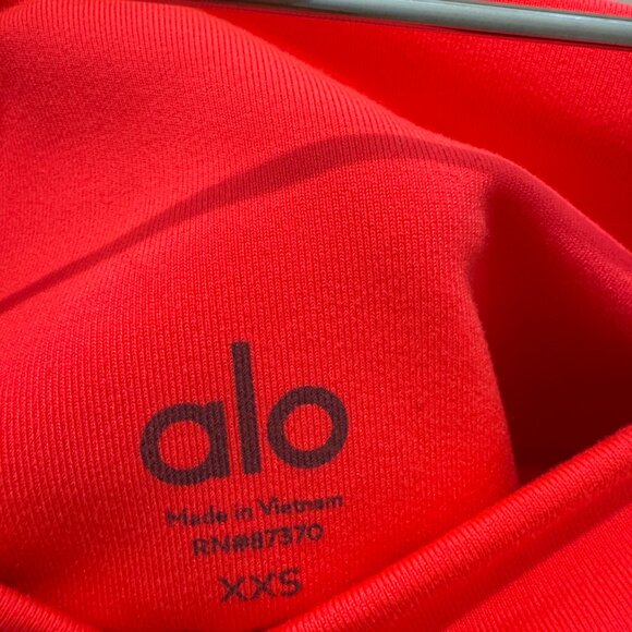 Alo Hot Pink Biker Shorts – Size XXS - Picture 5 of 6